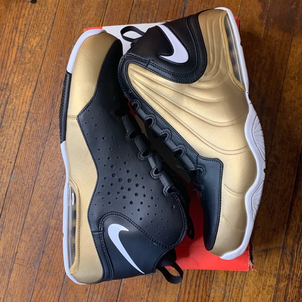 Nike Air Max Wavy